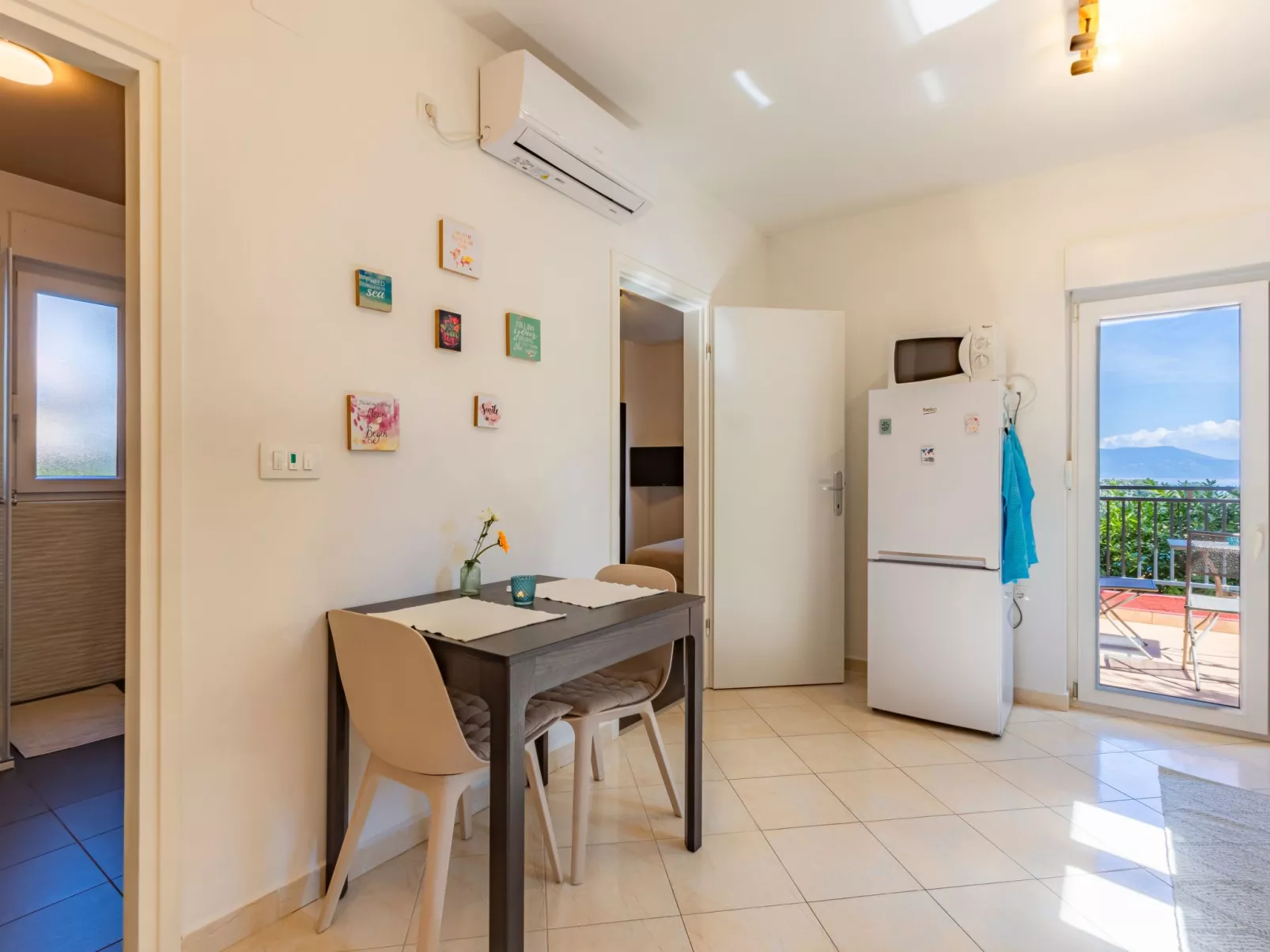 Red House Apartments Sveta Marina