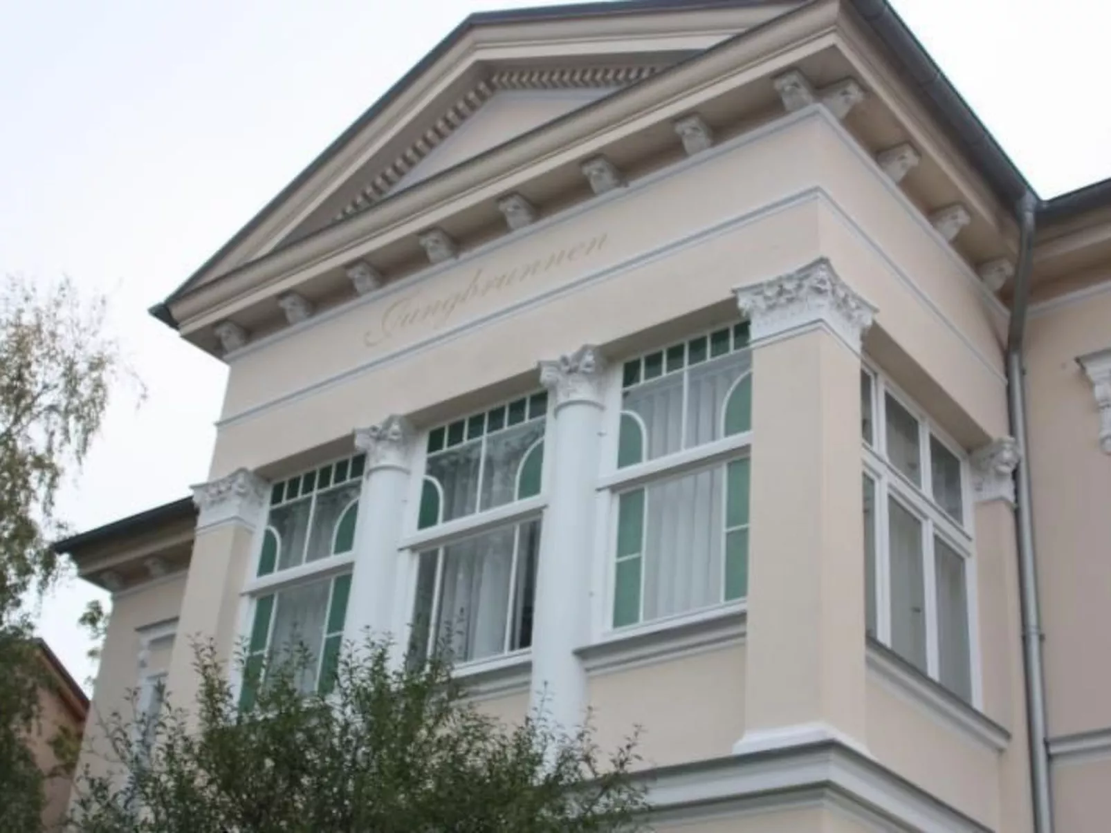 Strandnahe Ferienwohnung in Gründerzeitvilla