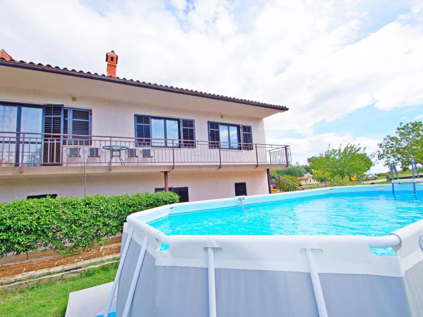 Ruhige Wohnung in dem charmanten Dorf Škitača