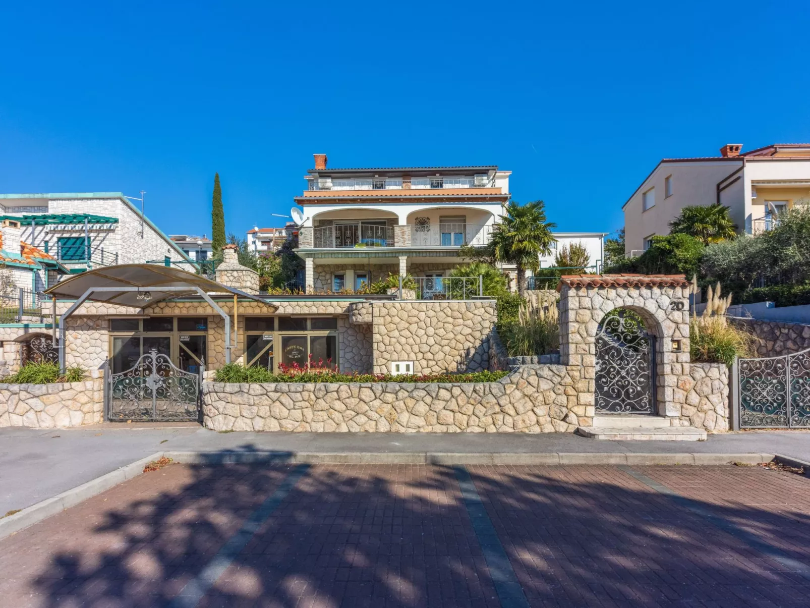 Wohnung in Crikvenica, nahe Sandstrand