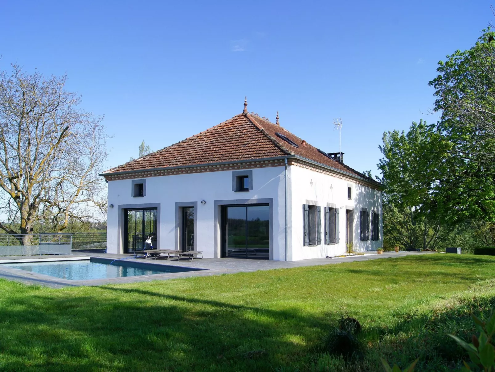 Luxuriöses Landhaus mit Pool