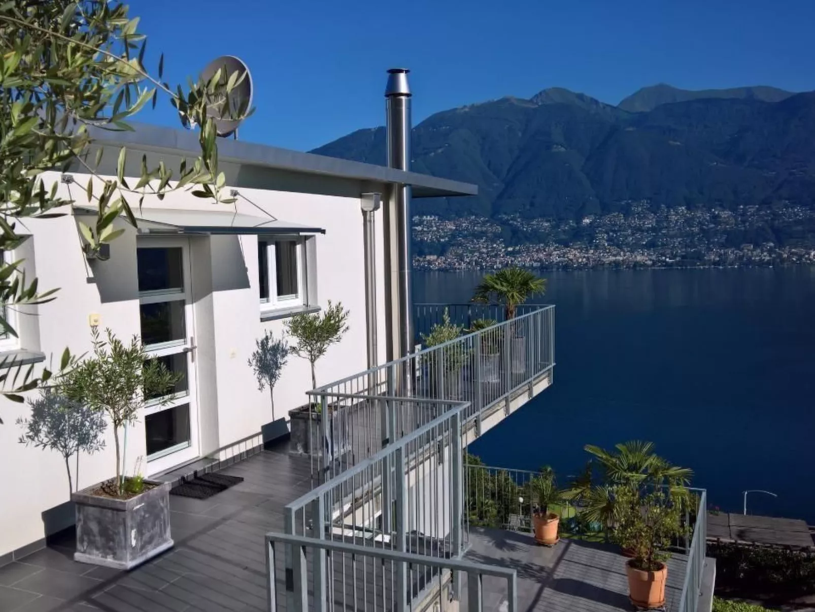 Wohnung an Traumlage mit Tessinerflair