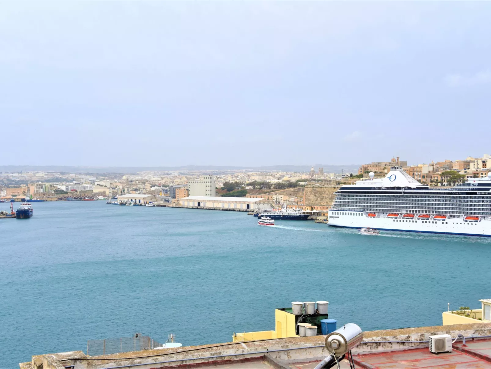 Senglea mittelalterliches Haus große Valletta Meerblick
