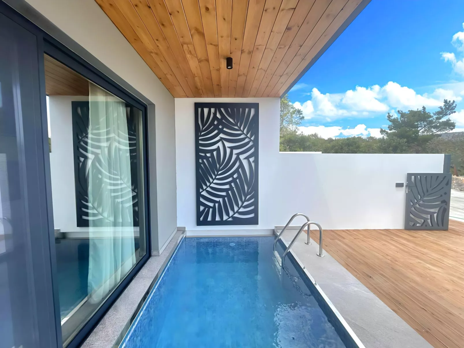 Canes Maxima Suite Privater Pool