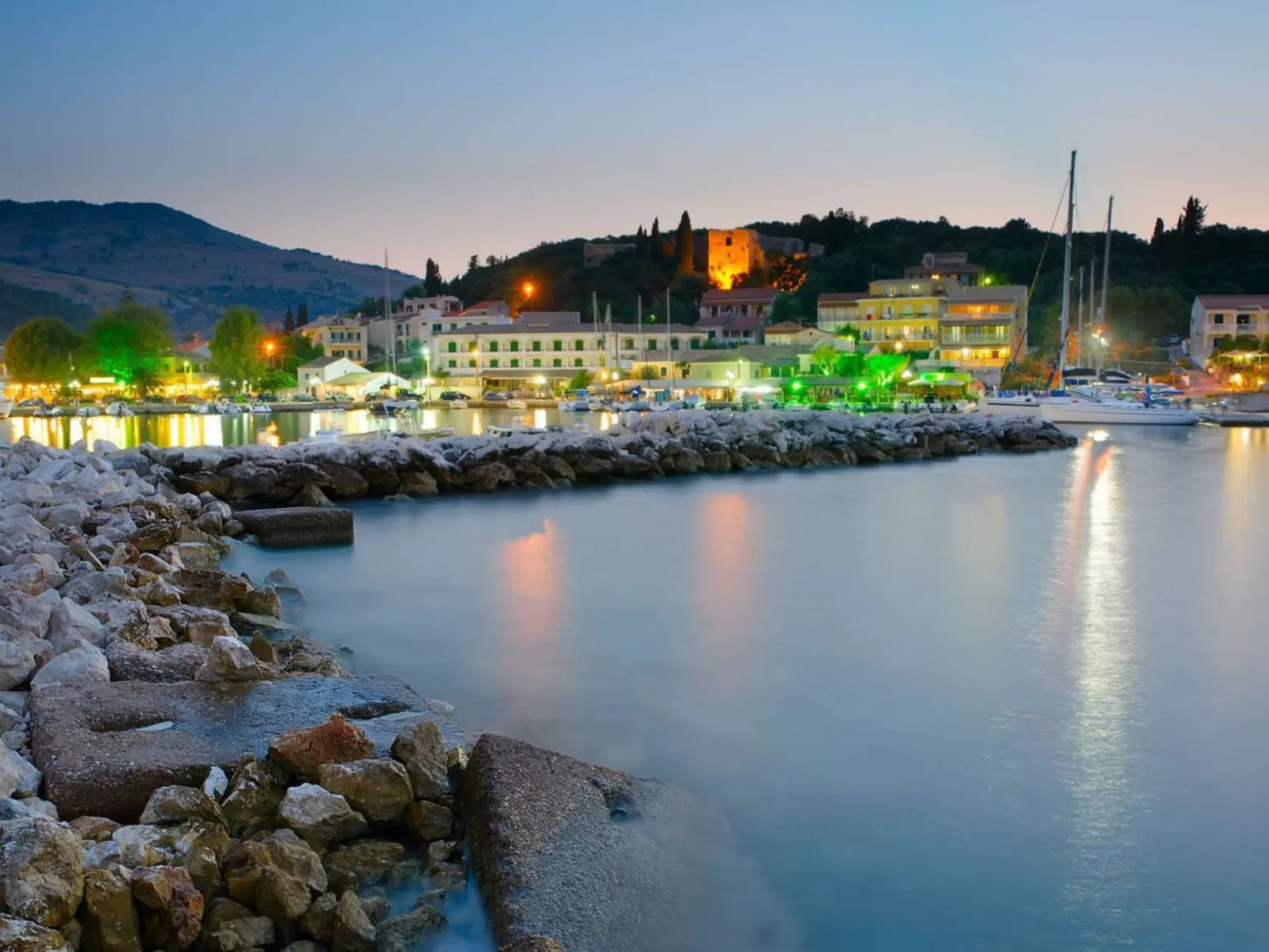 Stilvolle Wohnung im ersten Stock Wave Okto in Kassiopi