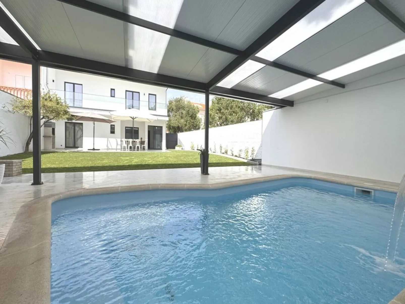 Strandhaus -Salzwasserpool, Geheizt Bedeckt