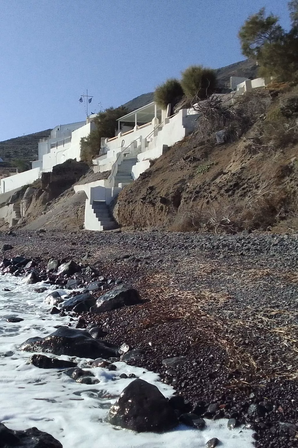 Charmantes Ferienhaus in Ia mit Privater Terrasse