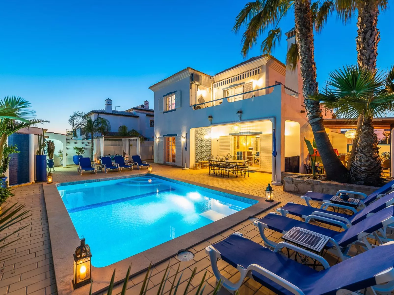 Villa Oasis Galé - privater Pool, Klimaanlage