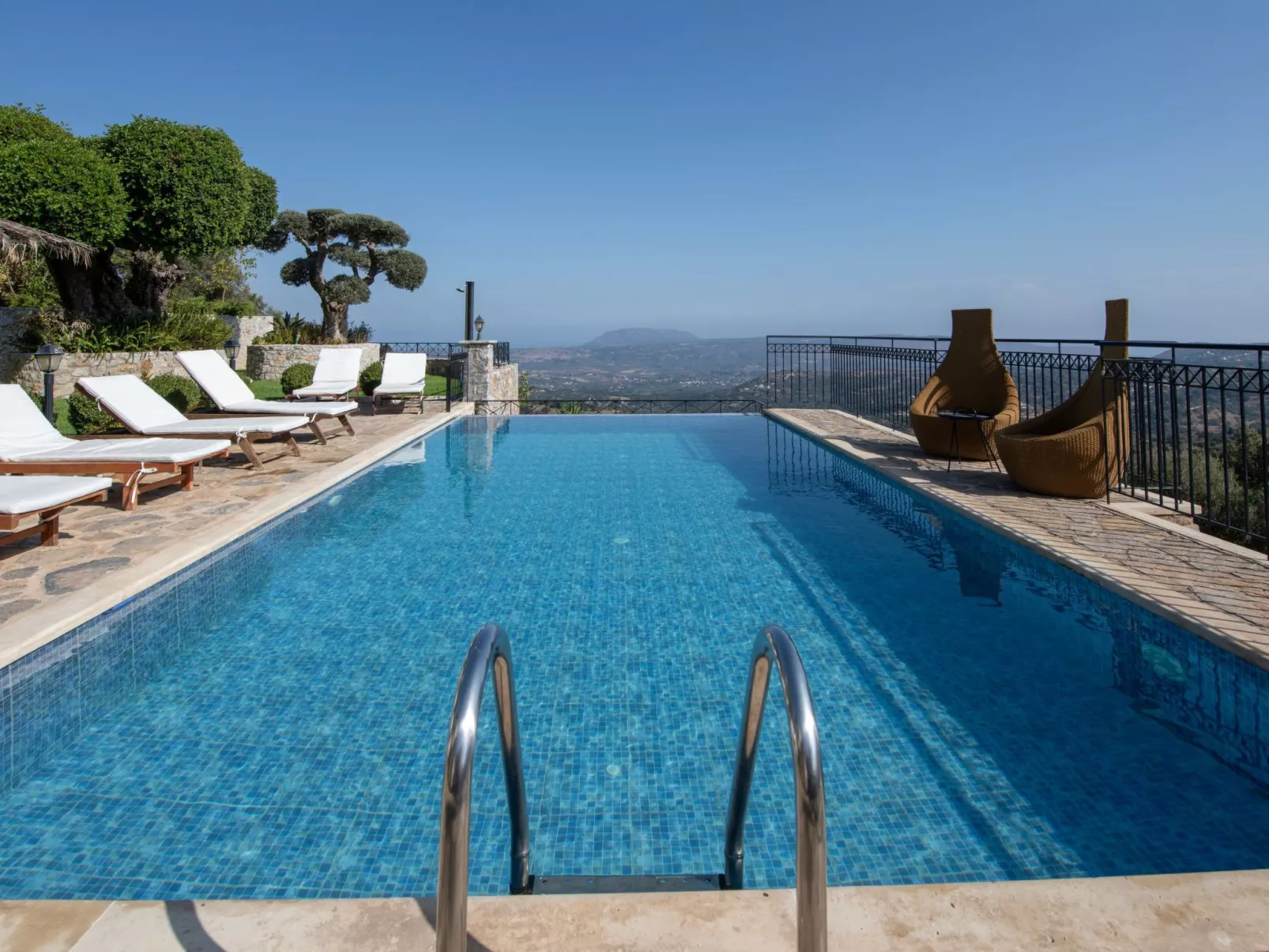 Geroulios Kastro Villa I-"Frei "Beheizter Pool,Meerblick