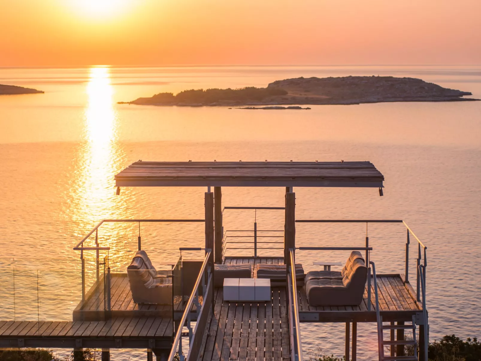 Anwesen "Olea Prime" mit Infinity-Pool