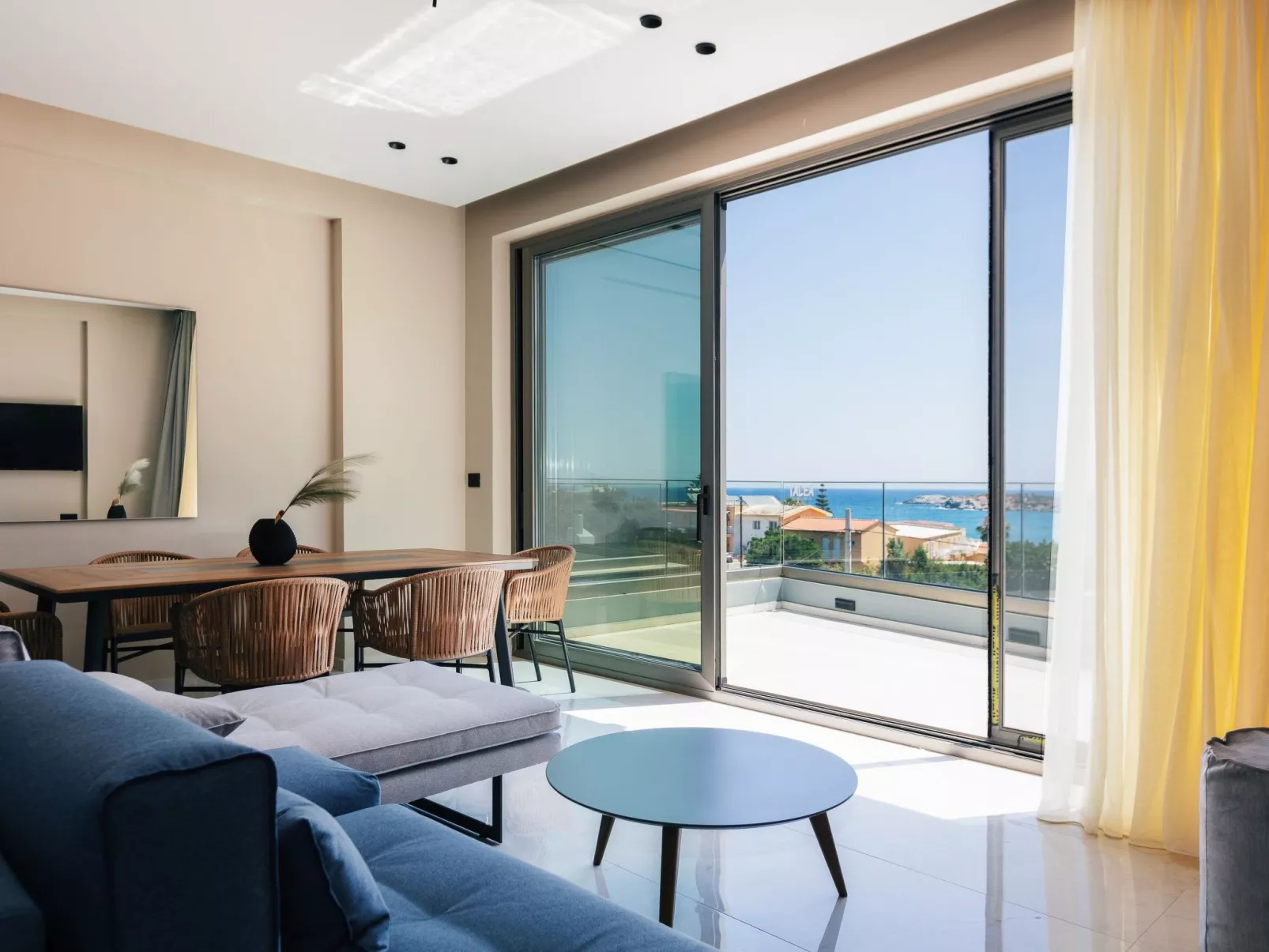 Isla Villen und Suiten Uranus Villa