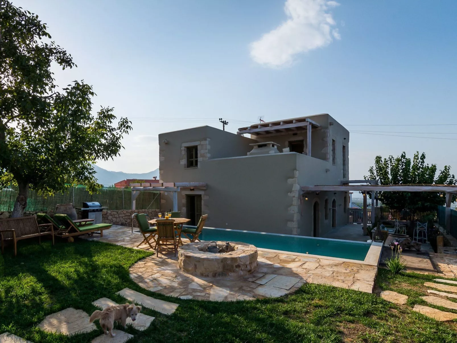Traditionelle Villa, privater Pool, 5km zum Strand