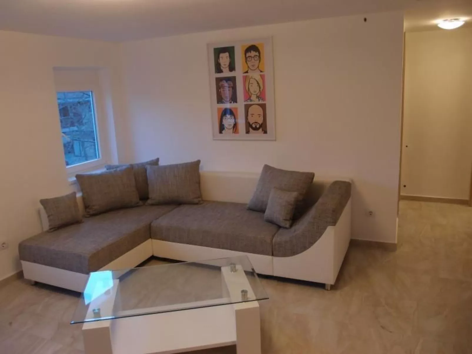 Apartment für acht Personen im Dachgeschoss