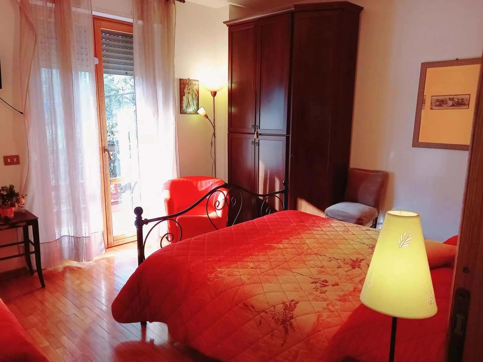 NICE LITTLE FLAT IN THE  GREENERY  IN PERUGIA