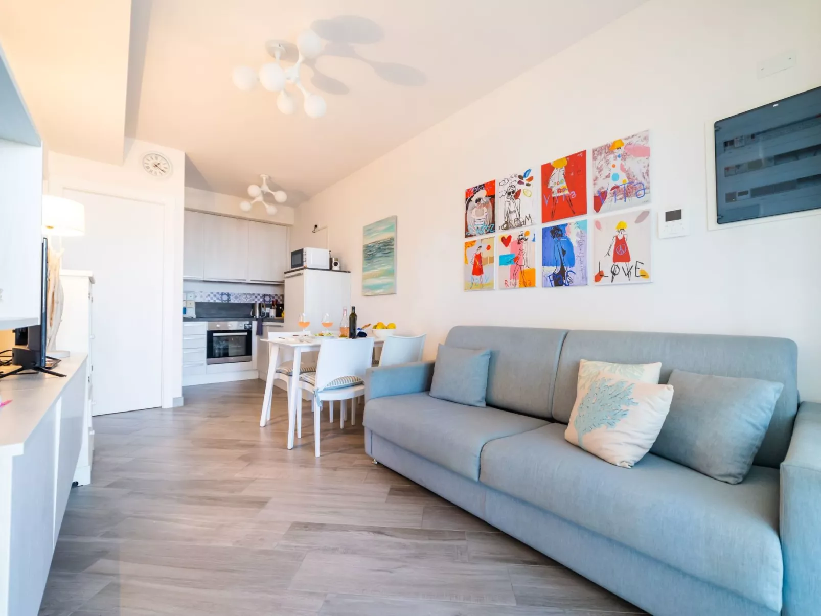 Perla Abernathy - Haus mit Pool und Garten