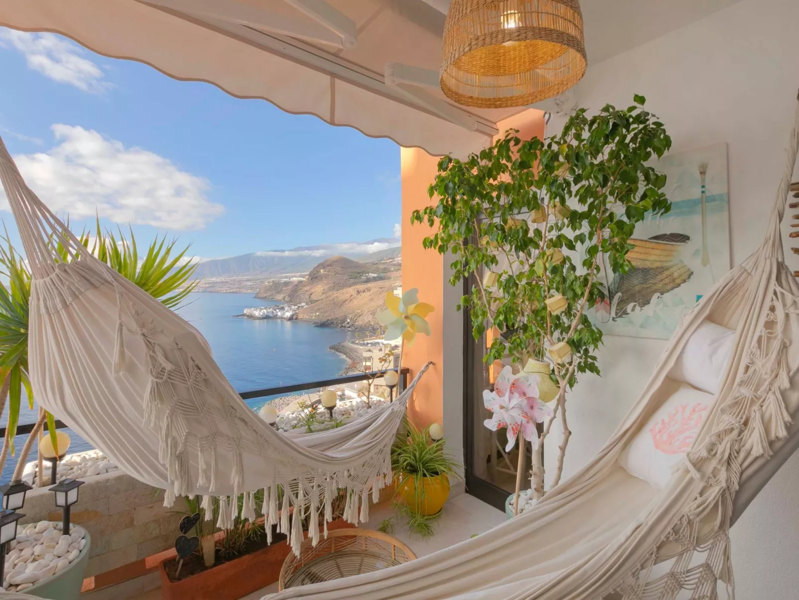 Luxuriöser Rückzugsort mit direktem Meerzugang und Pool