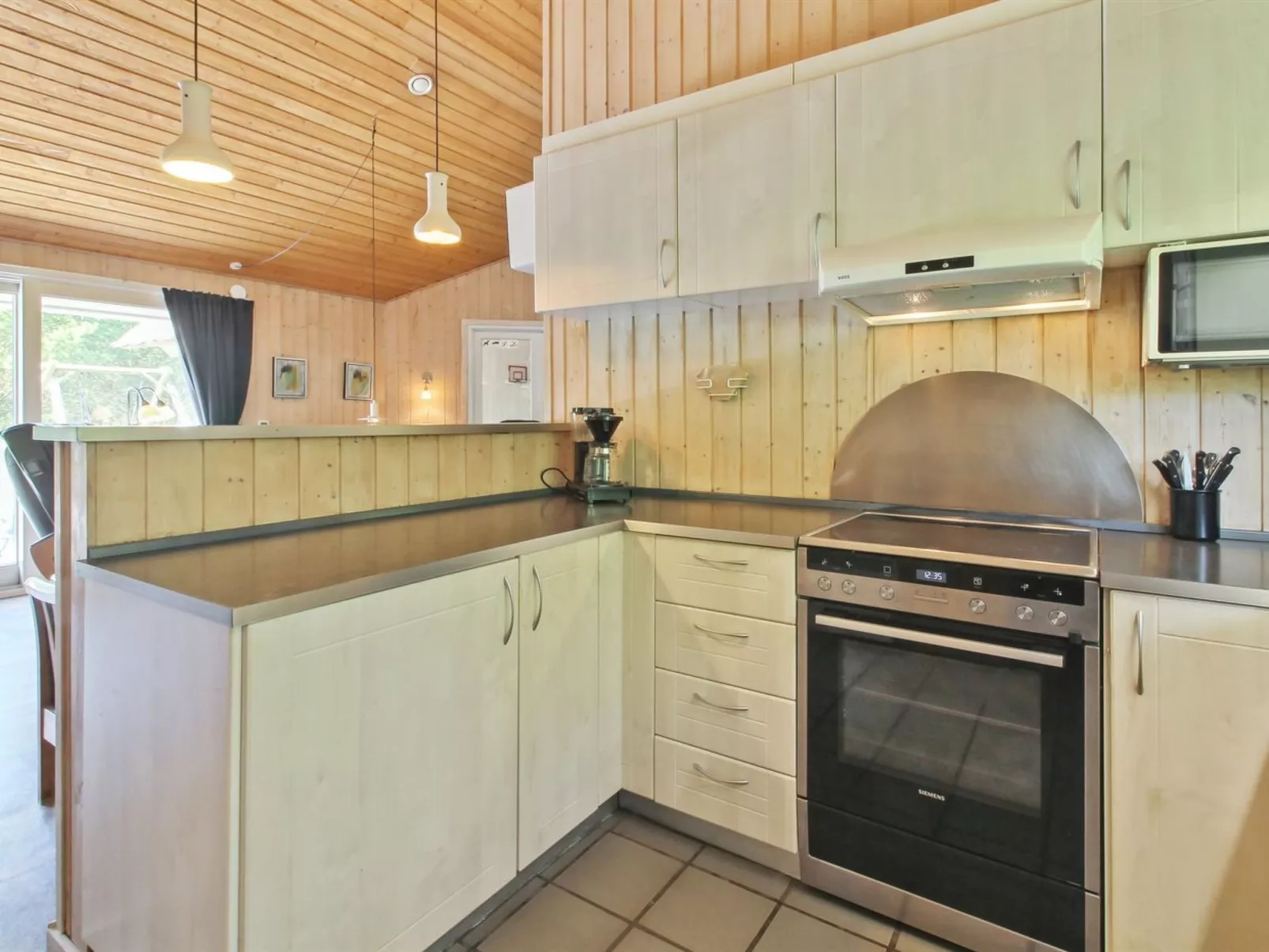 "Thordo" - 2.4km from the sea-Binnen