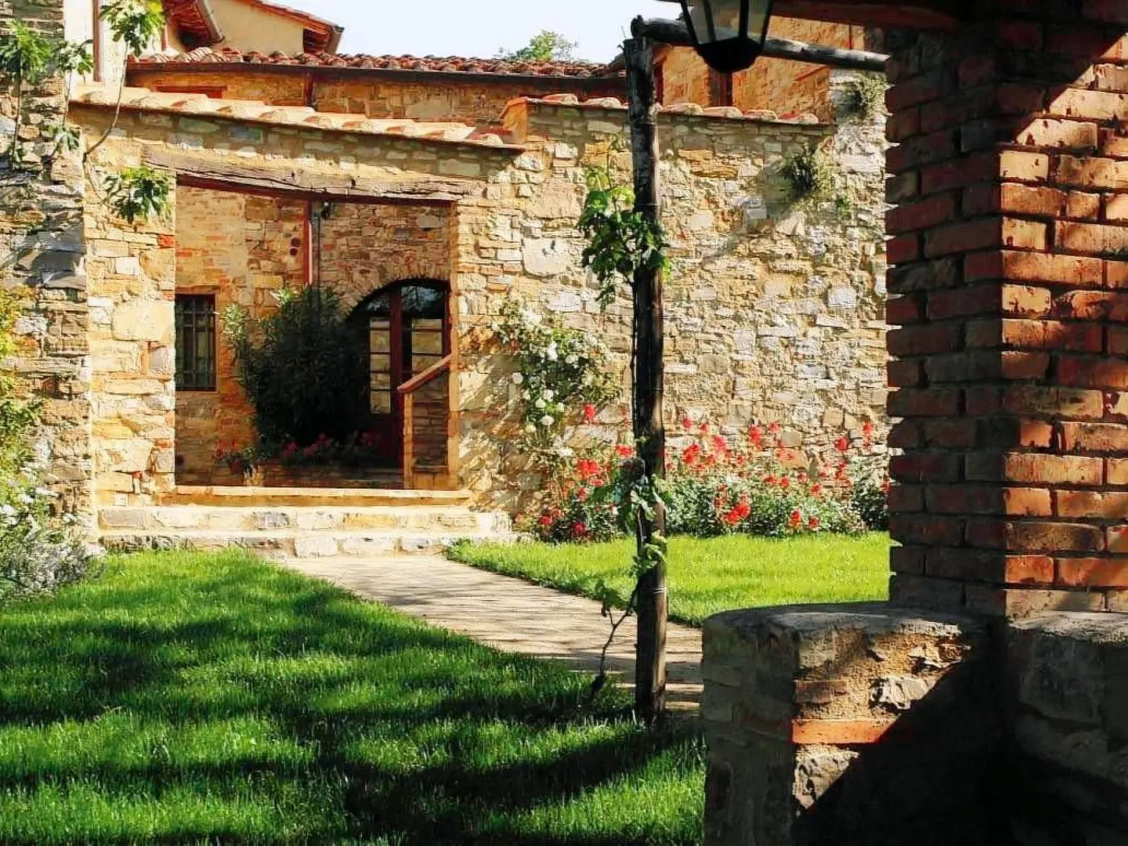 Landgut "Biancospino" mit Gemeinschaftspool