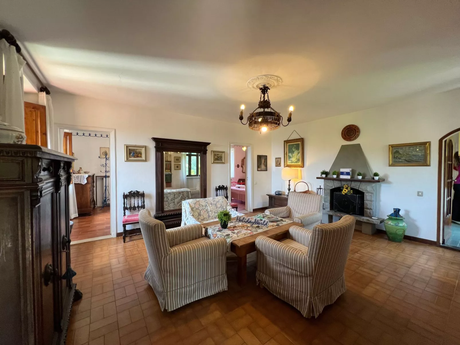 Rosa Selvatica by Holiday World