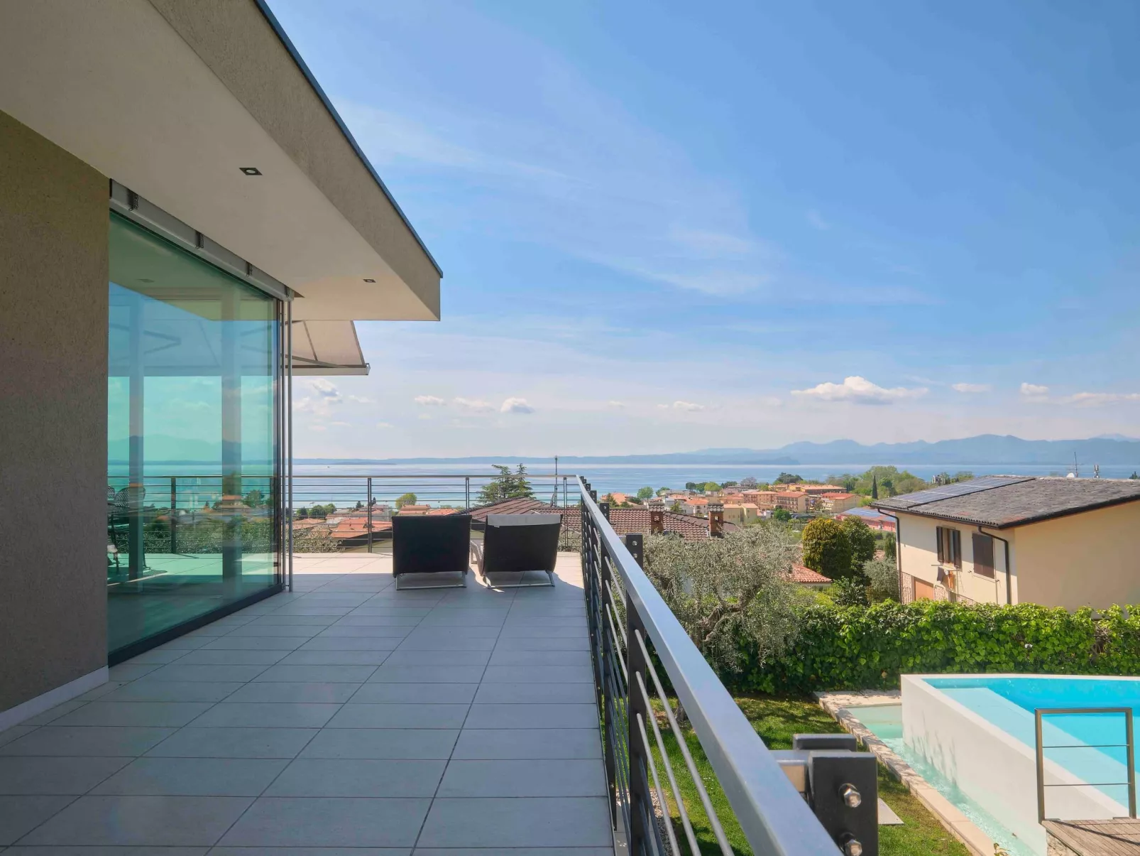 Ferienvilla 'Madabà' mit Blick aufs Wasser