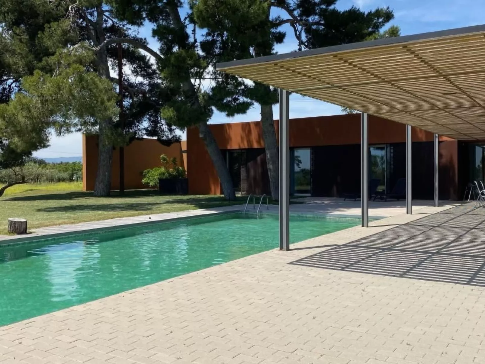 Design Vila mit Pool