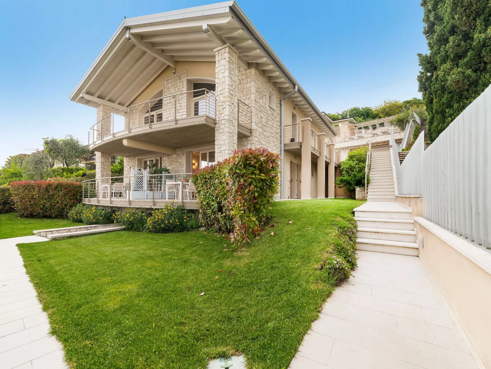 Flacher Sonnenaufgang