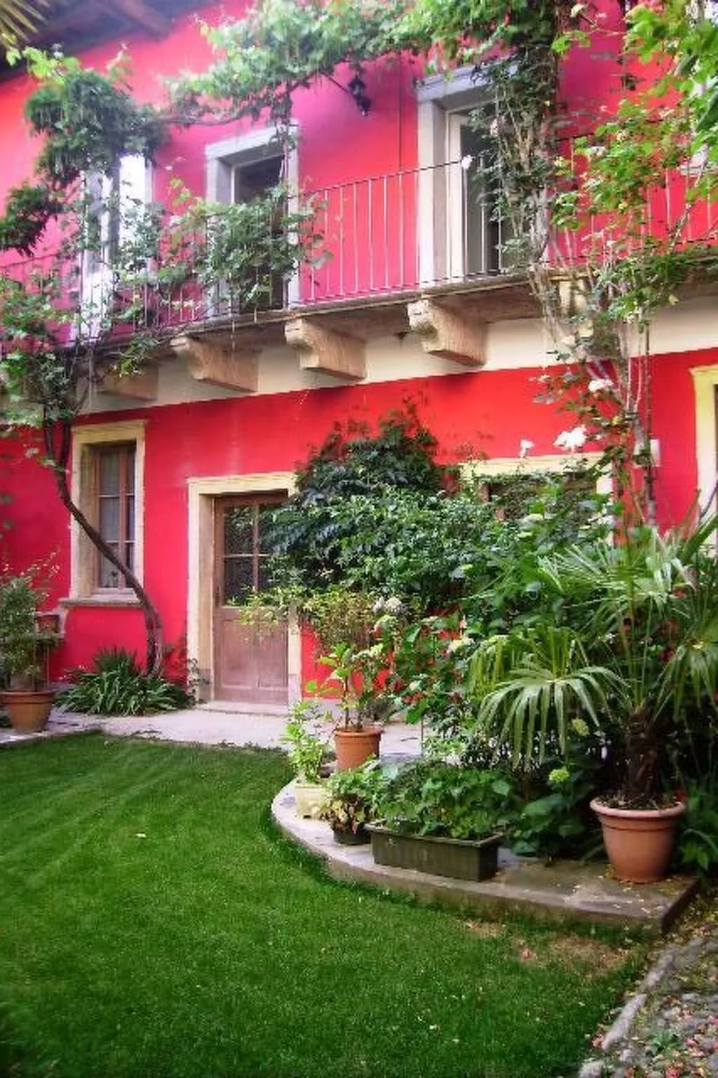 Wohnung 'Glicine' mit Wasserblick