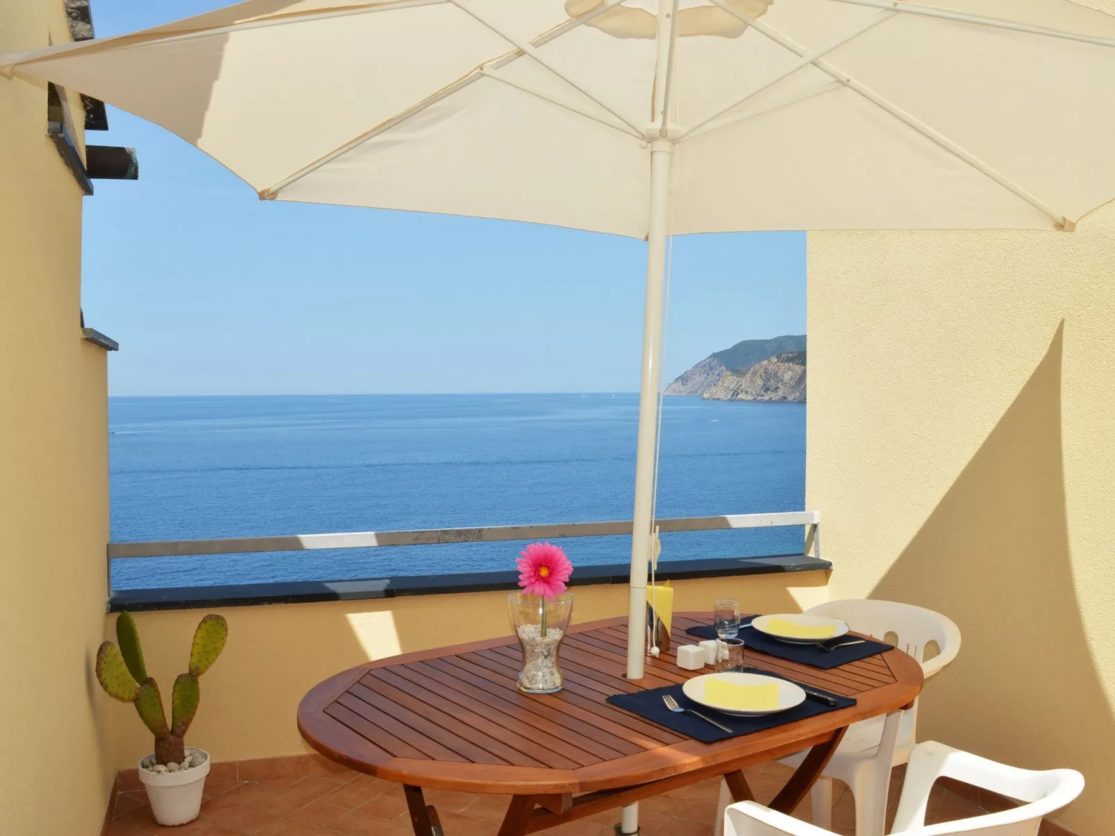 Wohnung in Moneglia mit Terrasse und Grill