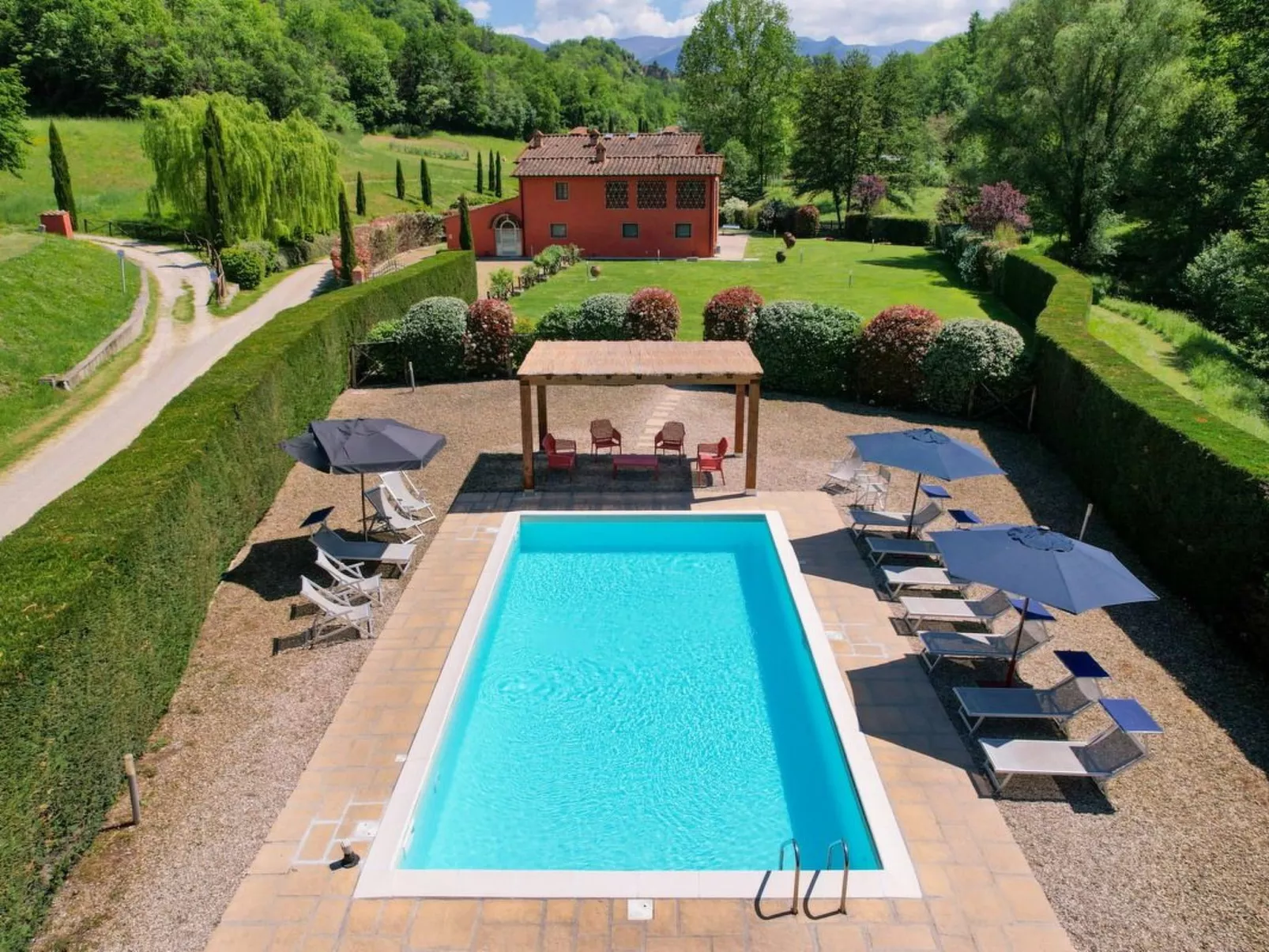 Villa mit privatem Pool und Wellnessbereich