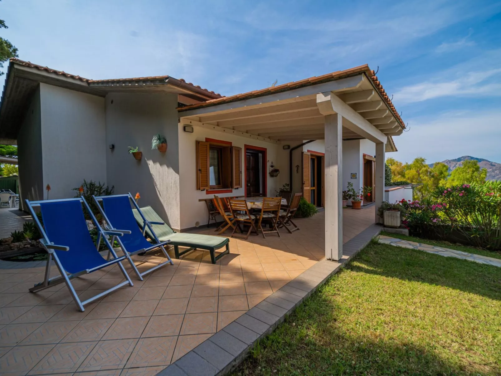 Wunderschönes Appartement in Capoliveri mit Terrasse, Garten und Grill