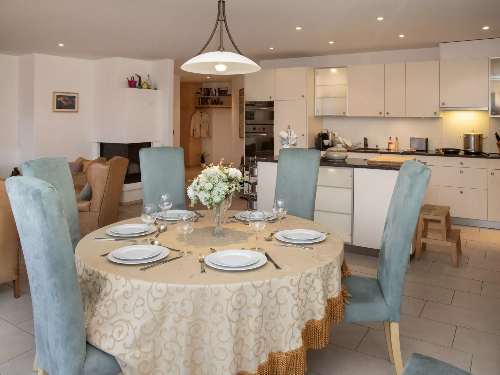 Bella Vista Apt. No. 10