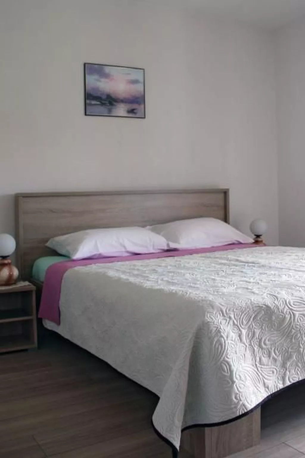 Wohnung im ersten Stock mit Blick aufs Wasser