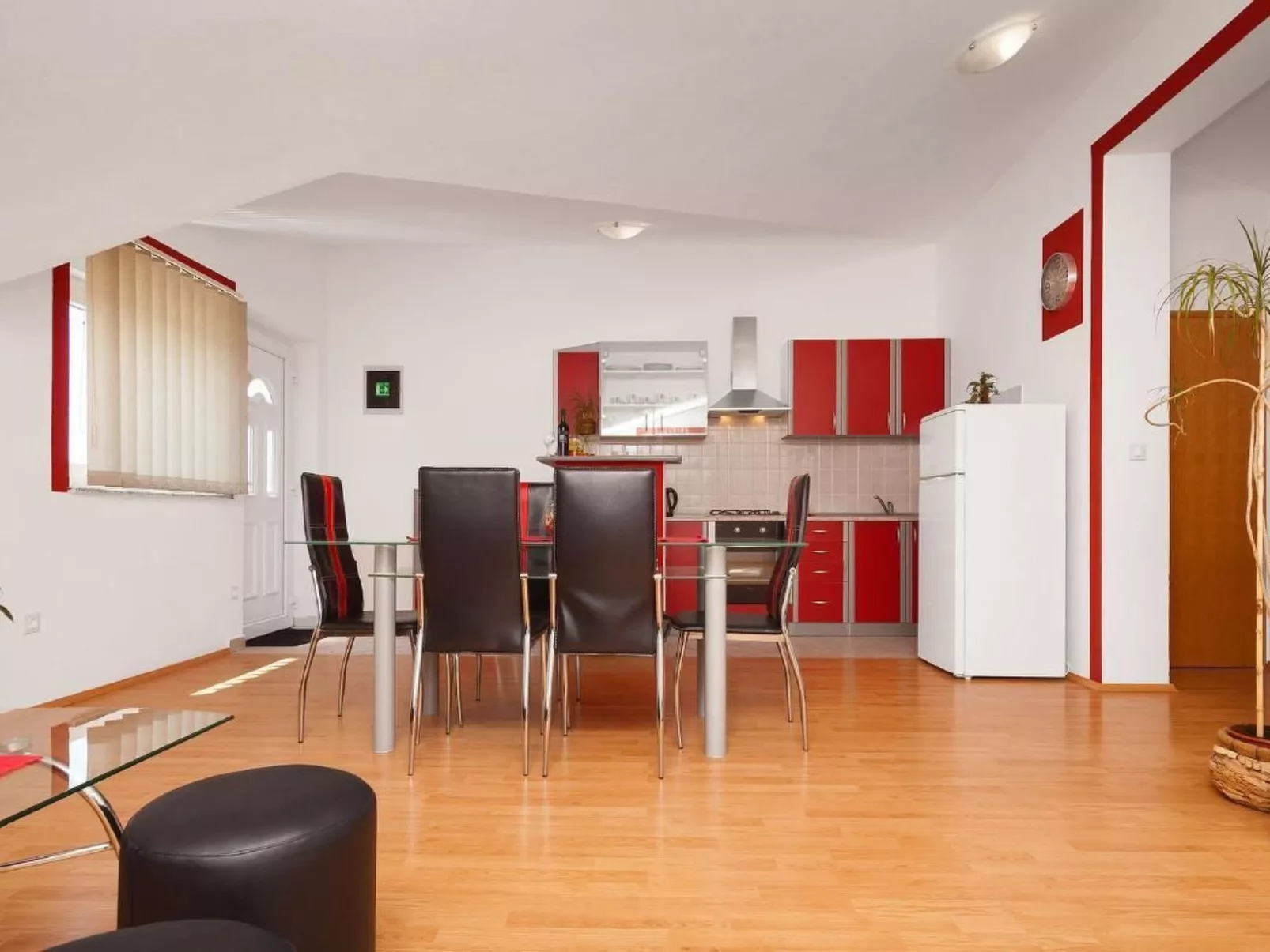 Moderne Ferienwohnung mit jacuzzi