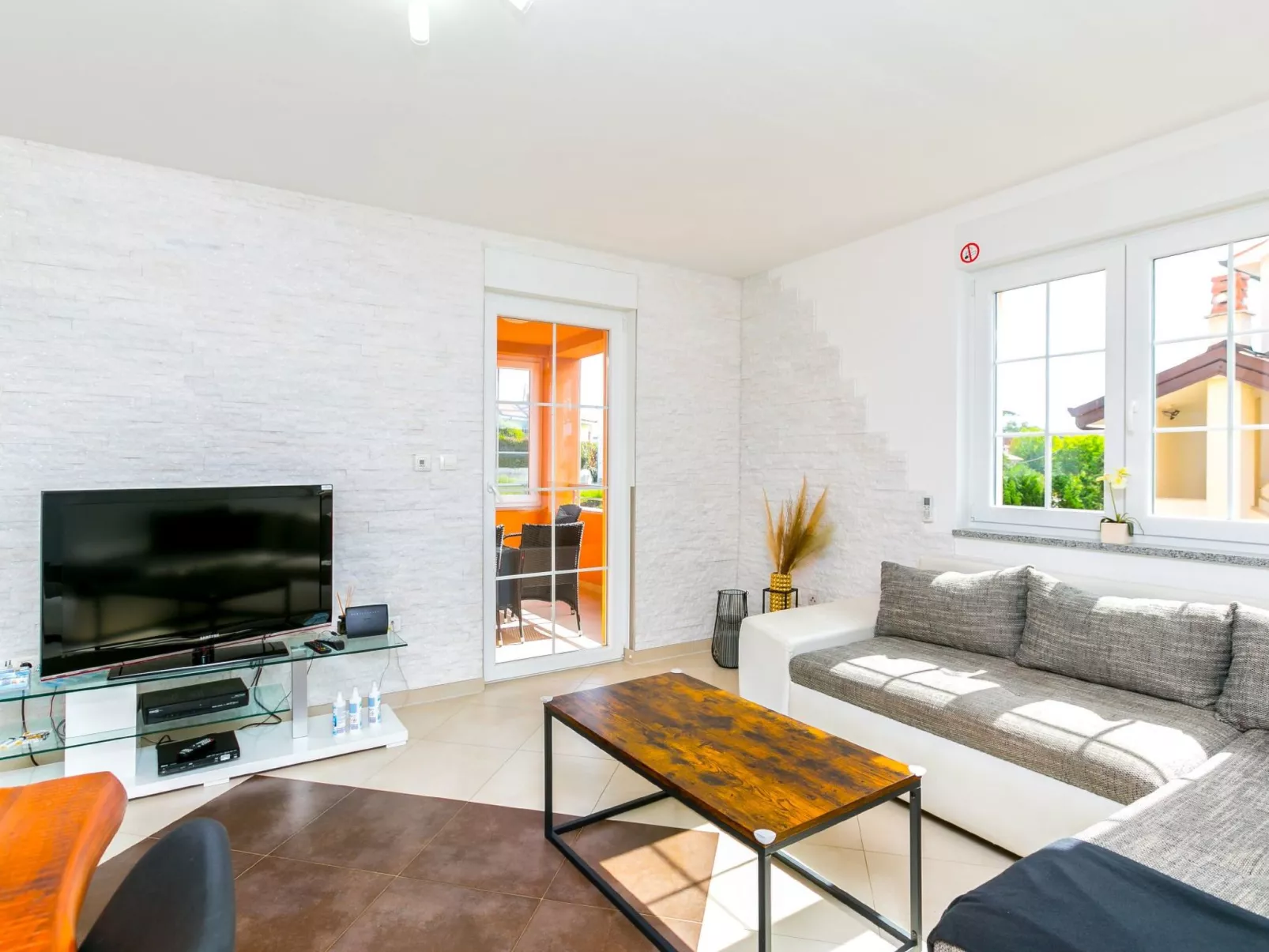 "Borka Regi" mit Balkon