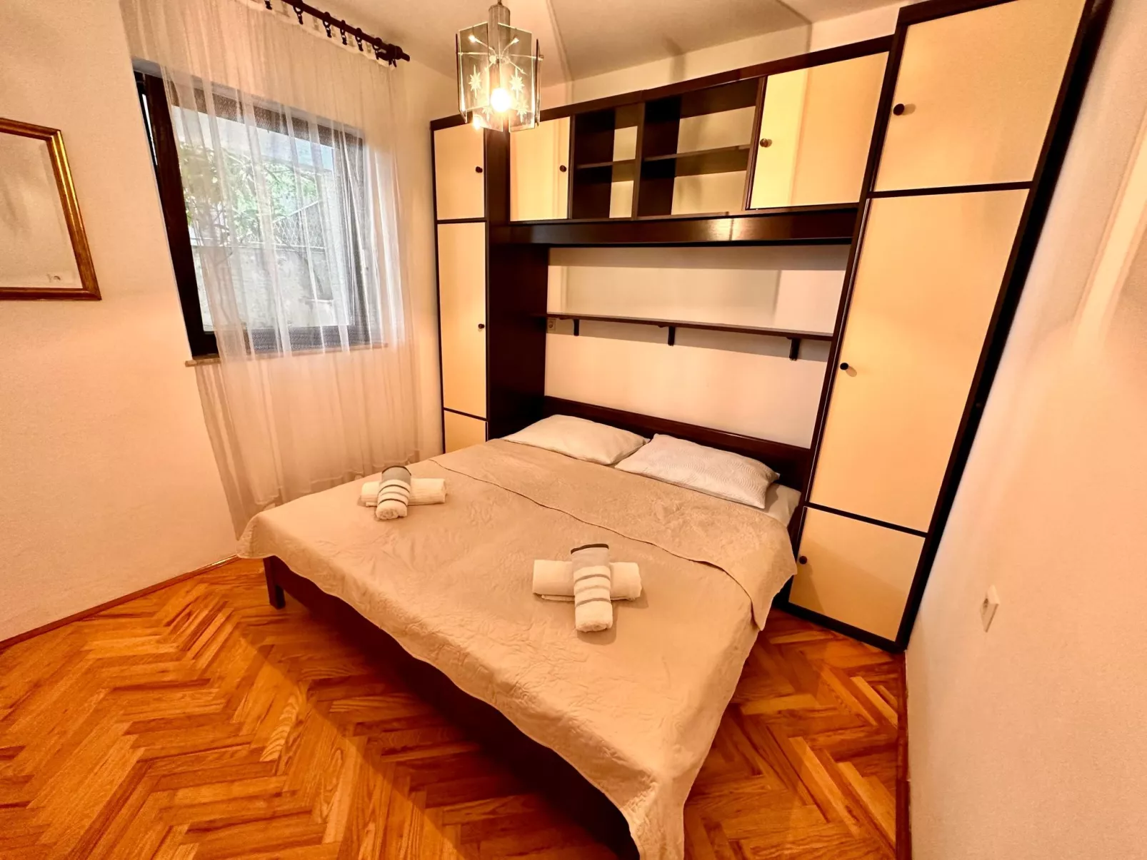 Jaka-Image-tags.info