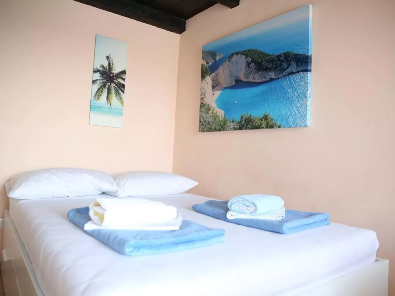 Marica-Image-tags.info