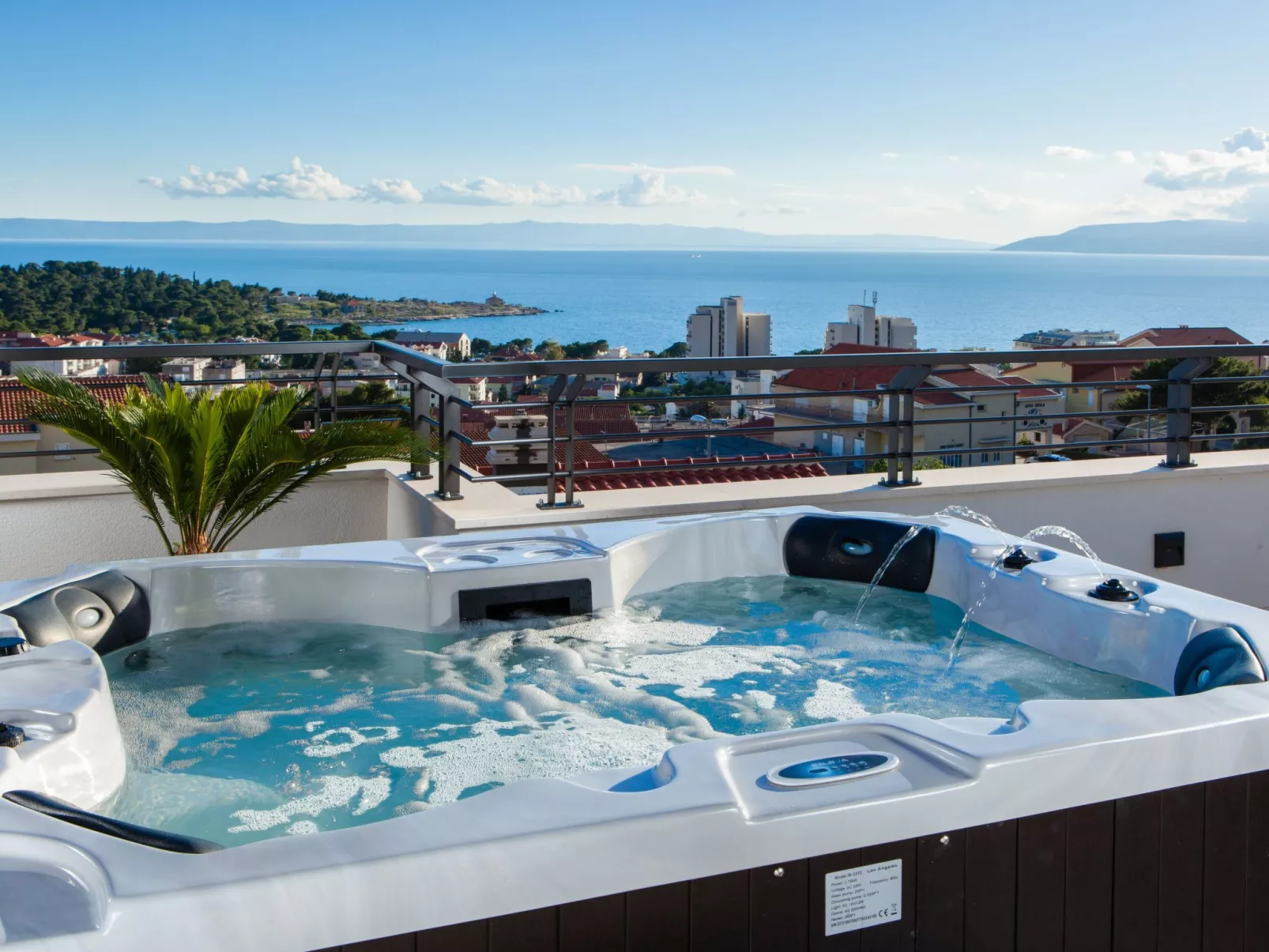 "Villa Palladium" mit Whirlpool-Buiten