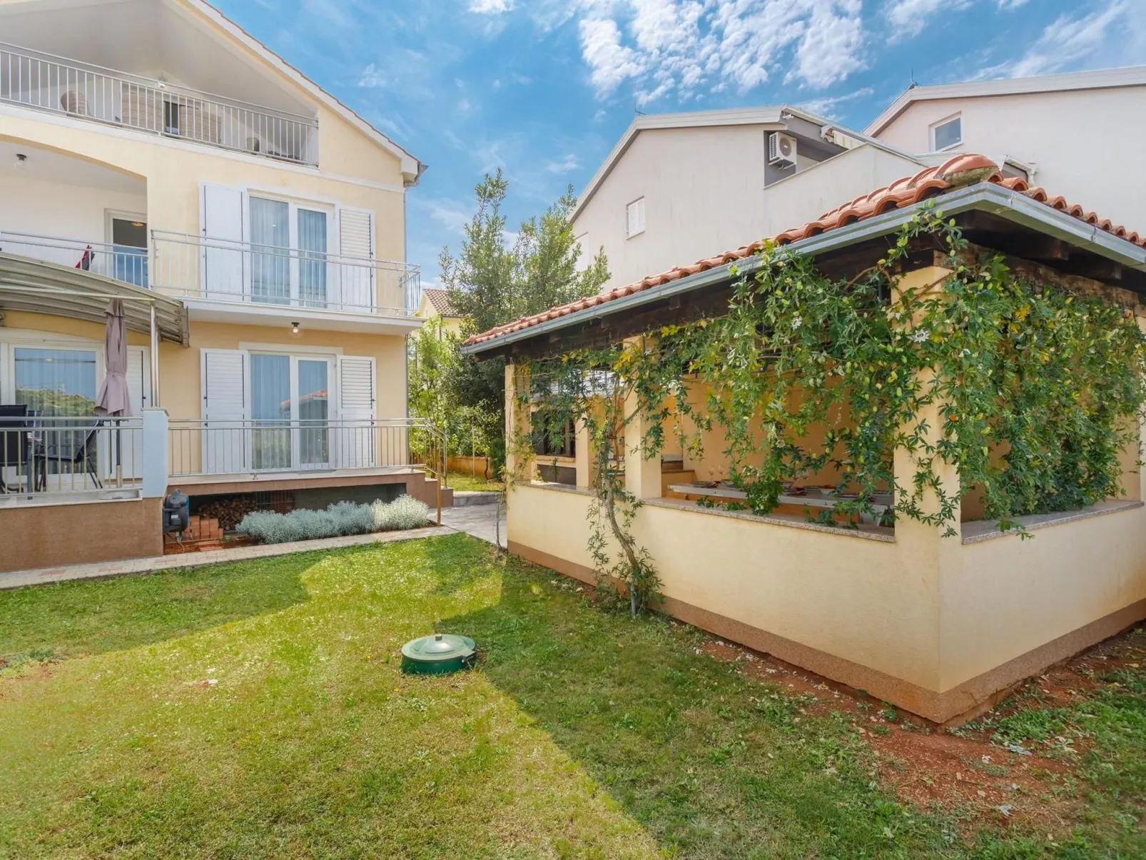 Ferienvilla "Budimir"-Buiten