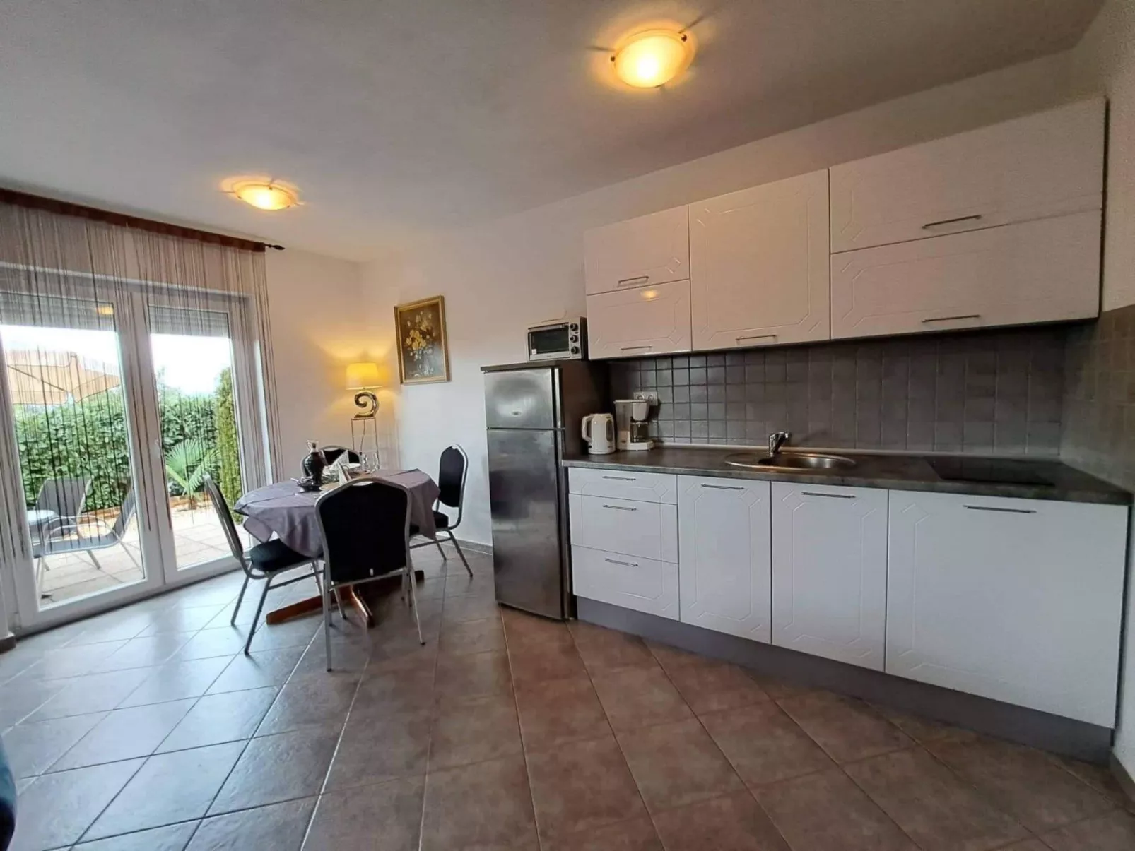 "Nette App in der Nähe des Pools"