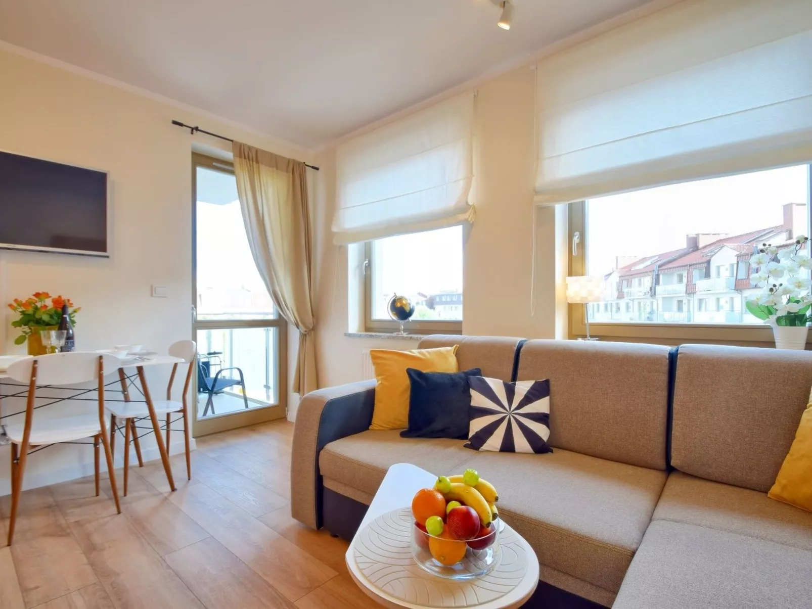 Sand Rose am Yachthafen