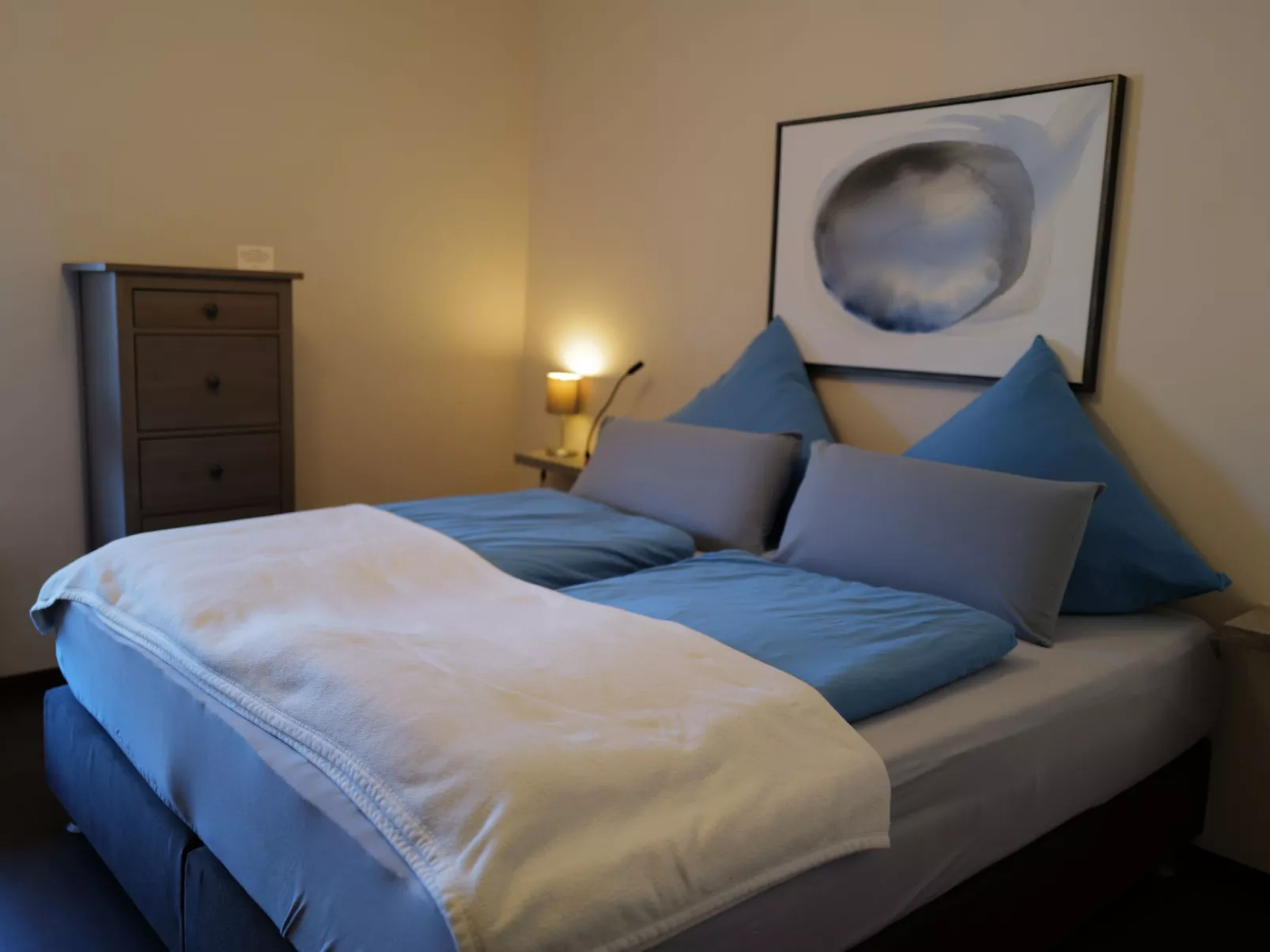 Schiefer Blick, Wohnung mit Terrasse und Balkon