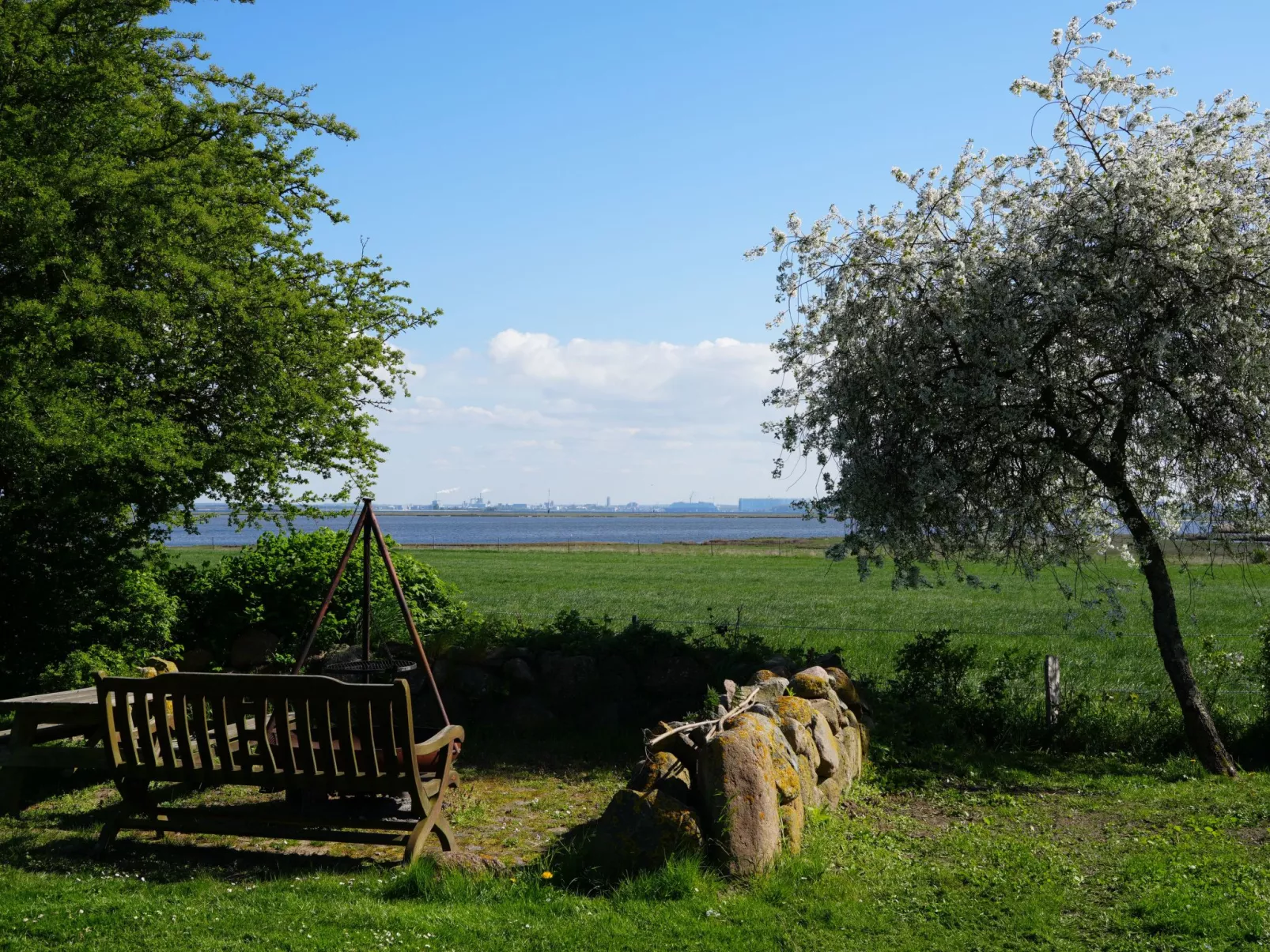 Reethaus Mertinat ''For Ten'' mit Meerblick