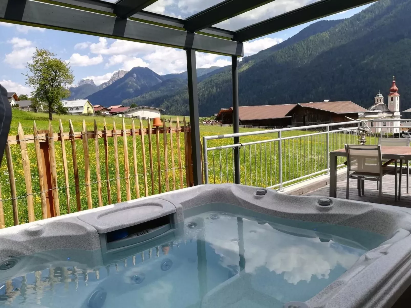 Charmantes Ferienhaus mit Whirlpool