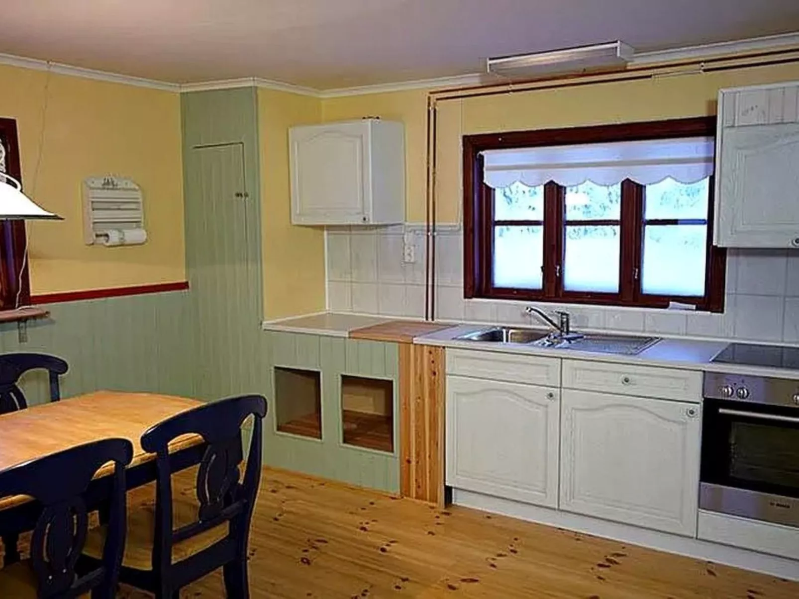 Am Wald mit Kaminofen und Veranda