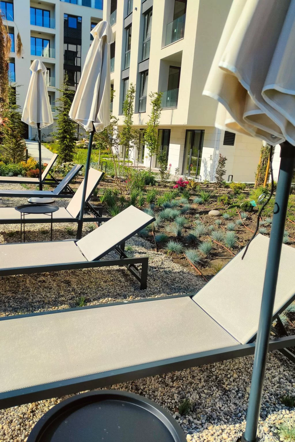 Studio "Allure Varna" mit Infinity-Pool-Buiten