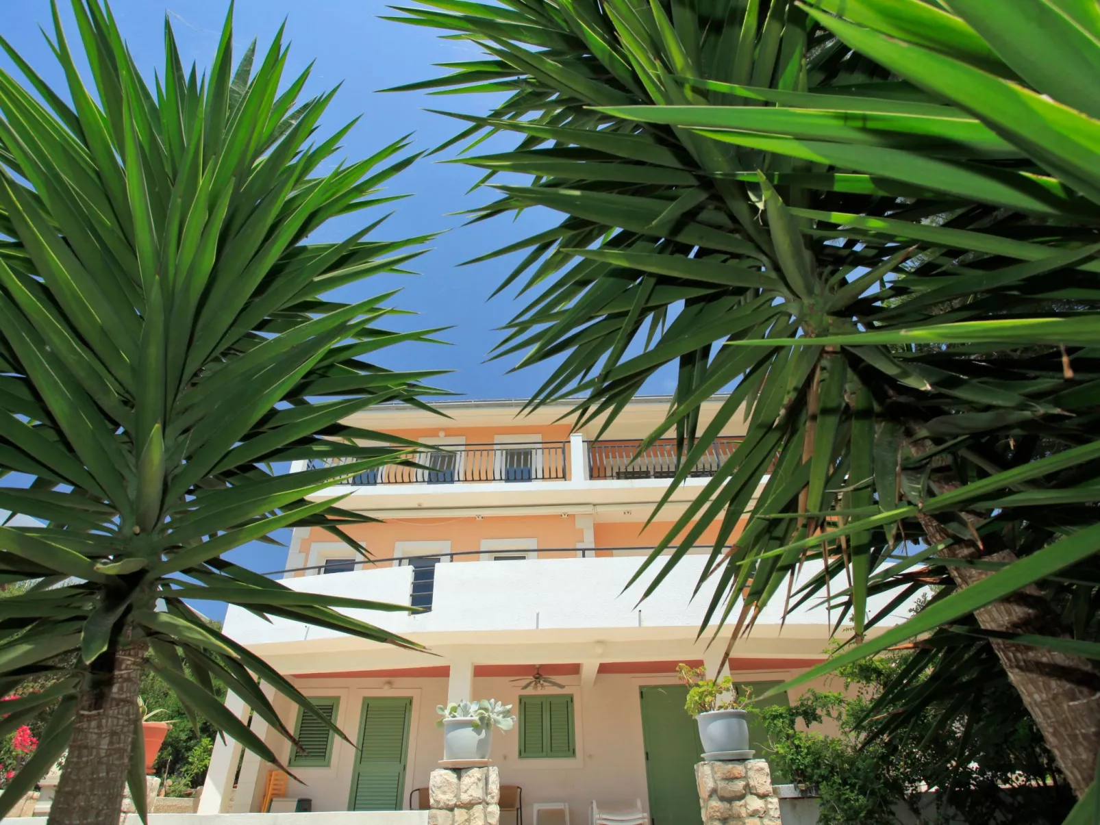 Ferienapartment für sechs Personen-Buiten