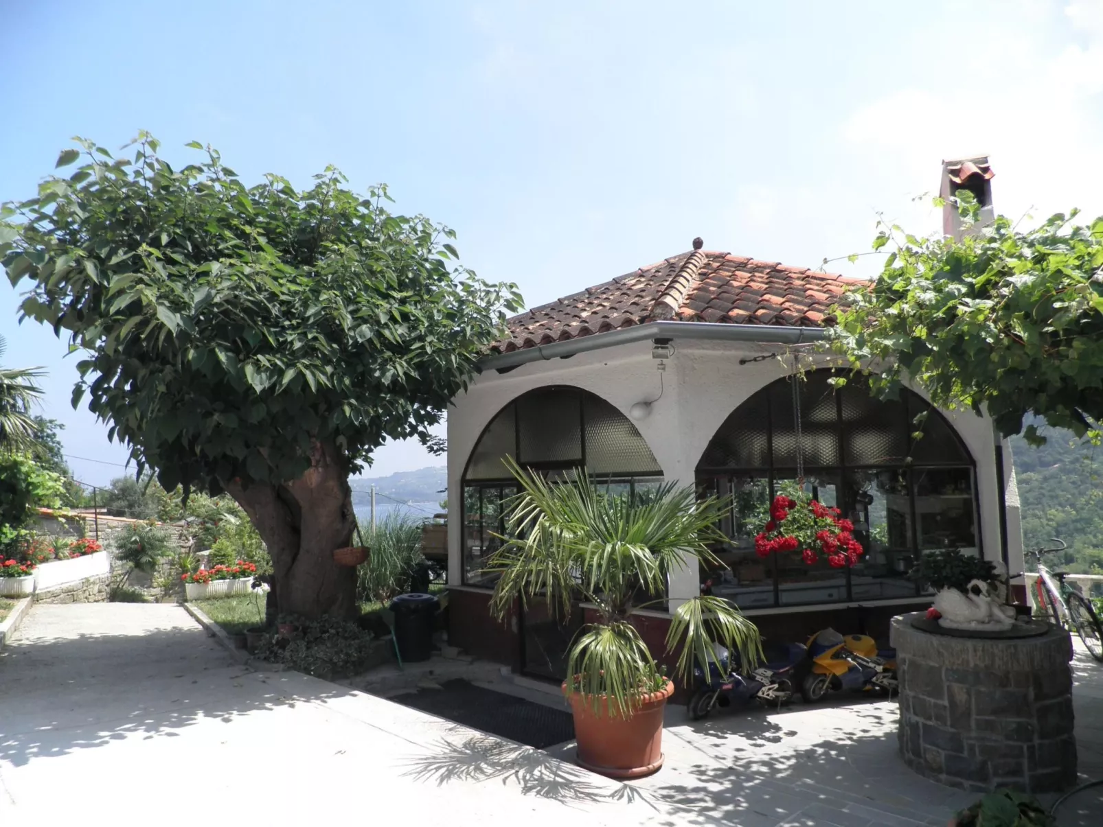 Appartement mit Balkon