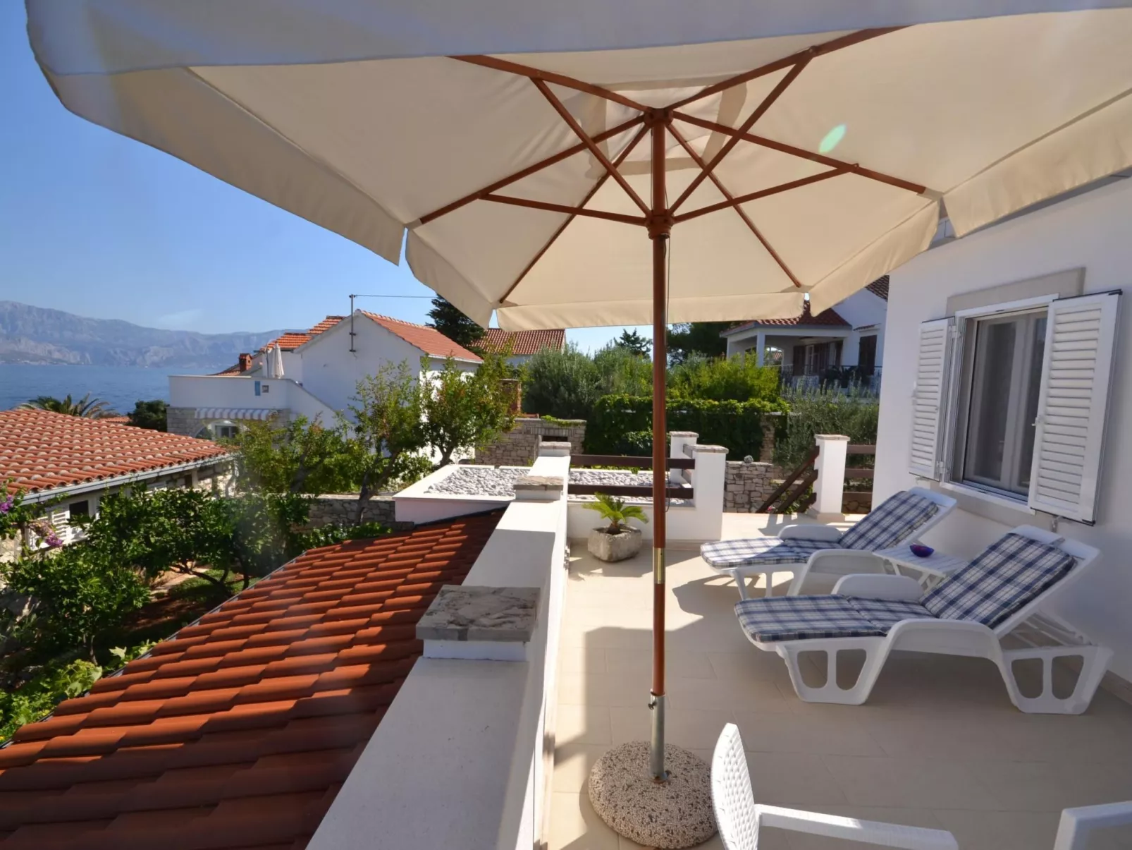 Rollstuhltauglich, Terrassen am Felsenstrand