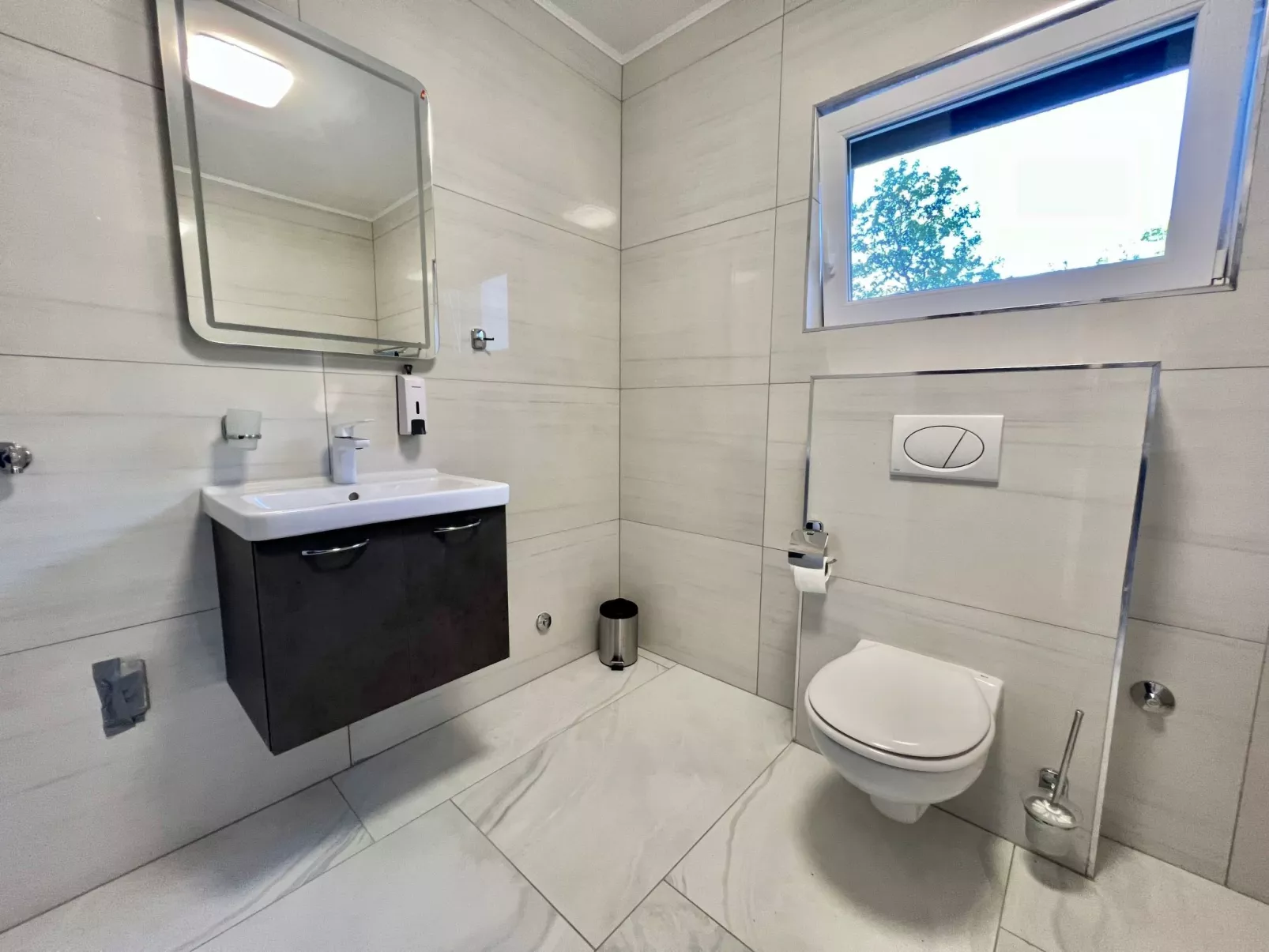 Villa Hidden Gem-Binnen