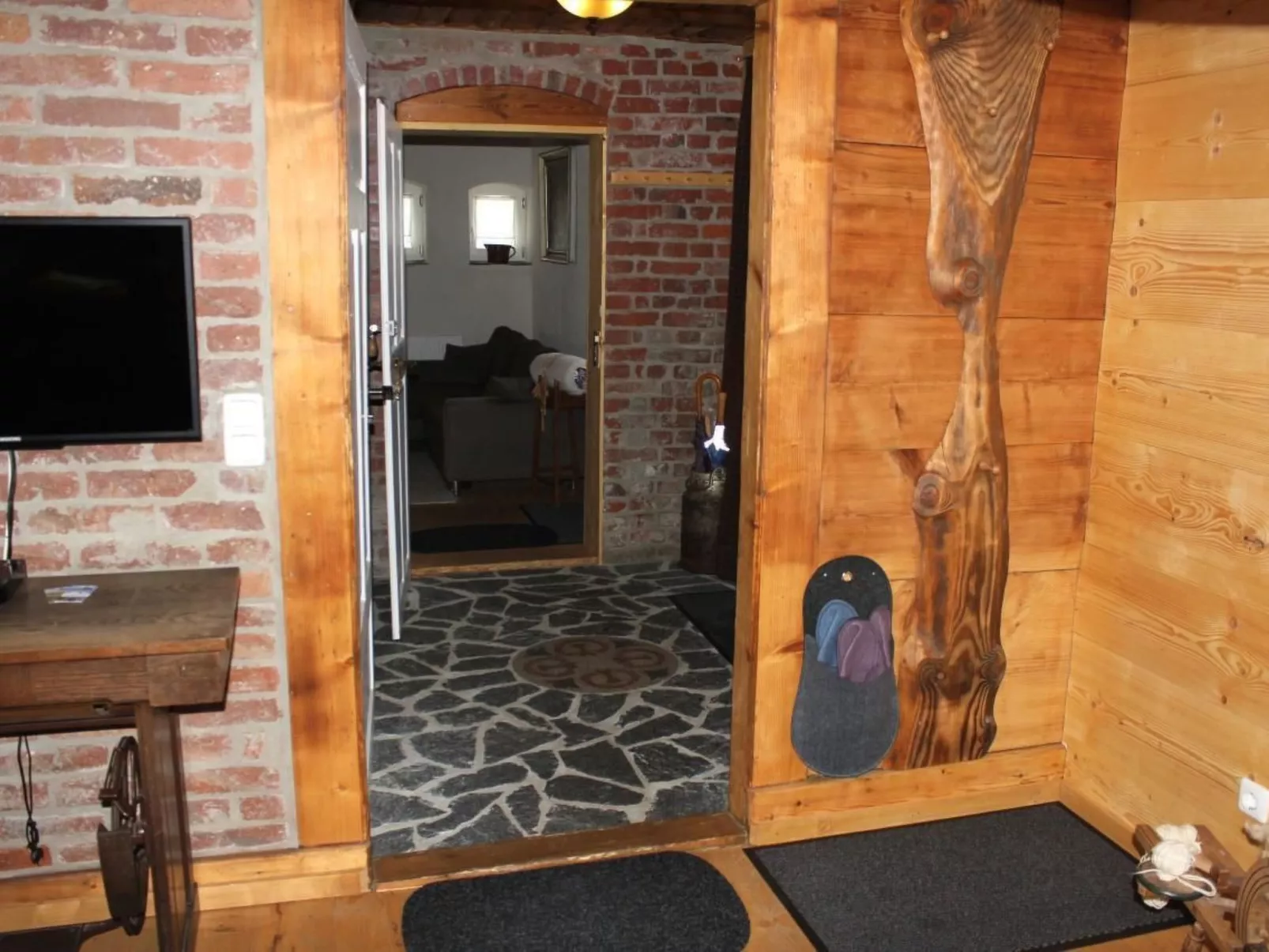 FH Anno Dazumal wie zu Oma's Zeiten-Binnen